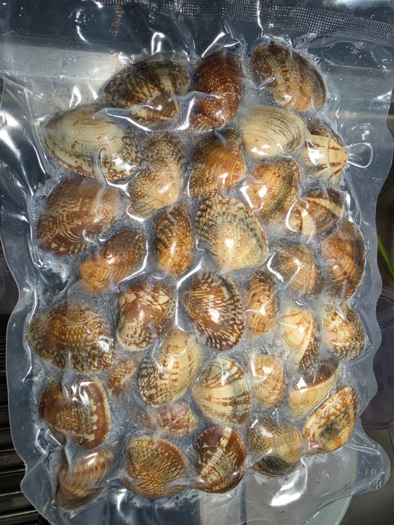 Frozen precooked clam